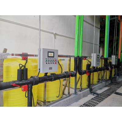 集團(tuán)加藥裝置